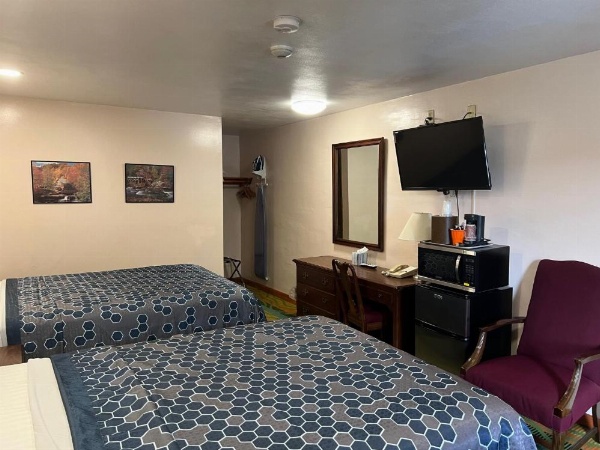 Atlantic Motel image 18